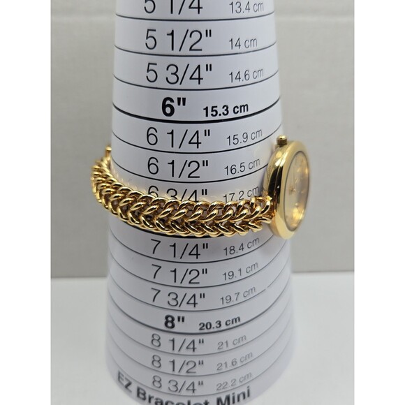 Metropolitan Museum Of Art MMA Women Gold Tone Bracelet Watch Quartz New Battery main image 8